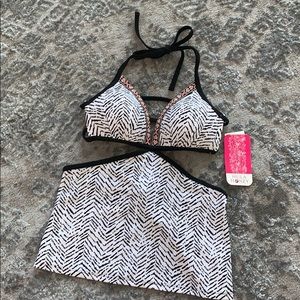 NWT Halter Tankini Swim Top w/ Strappy Tie Back